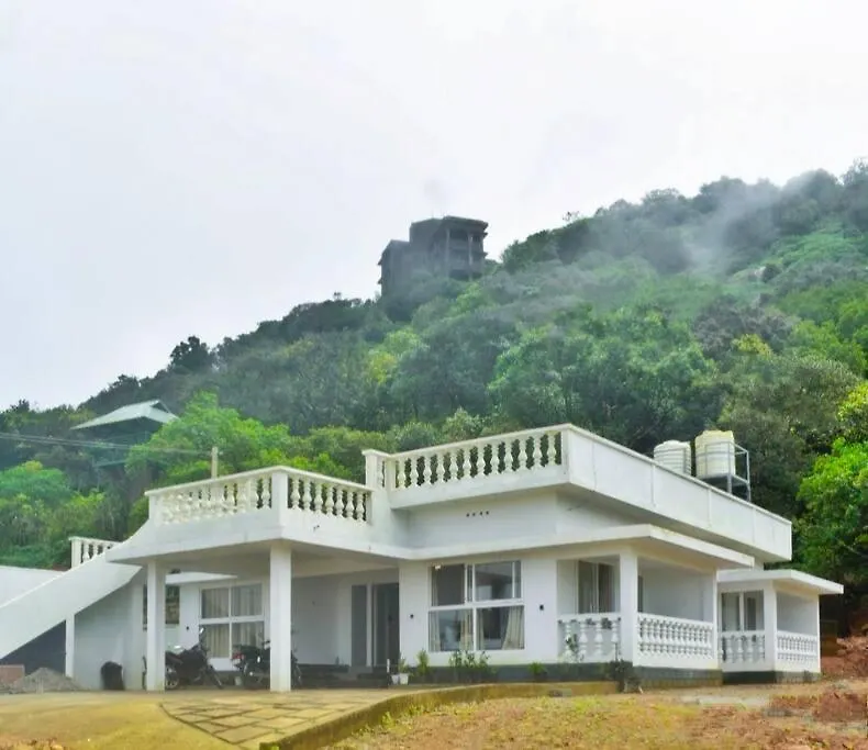 Villa Adithya Resort Vagamon
