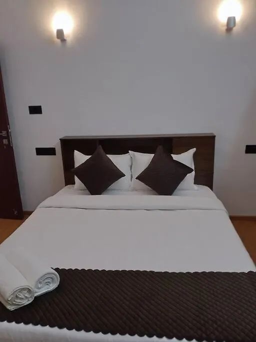 Villa Adithya Resort Vagamon