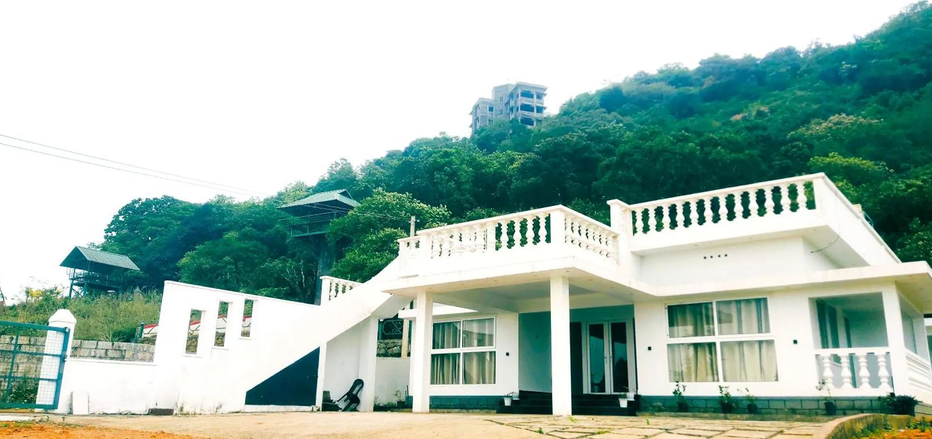 Villa Adithya Resort Vagamon