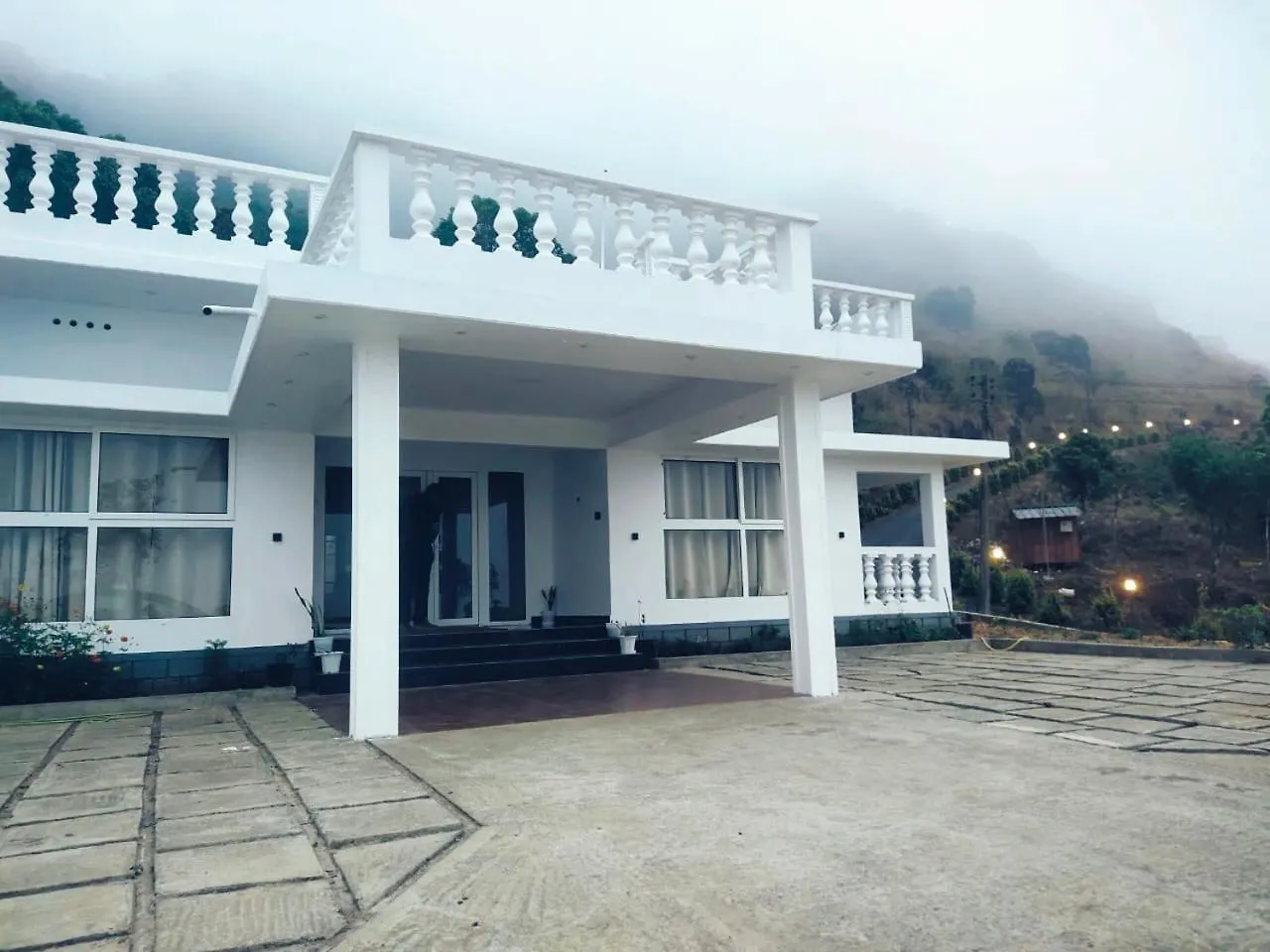 Villa Adithya Resort Vagamon India